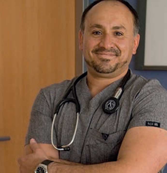 Médico Especialista-Dr. Josué Ruíz Hernández